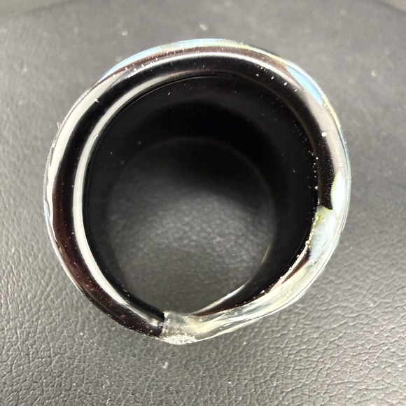 Vintage Art Glass Ring Blue White Black Size 6 - Picture 7 of 11
